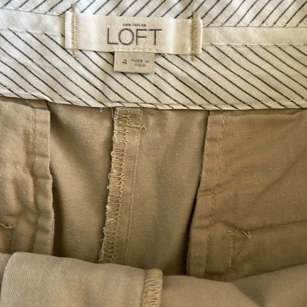 Ann Taylor LOFT Women’s 4 Classic Khaki Sun-soaked Shorts with Pockets